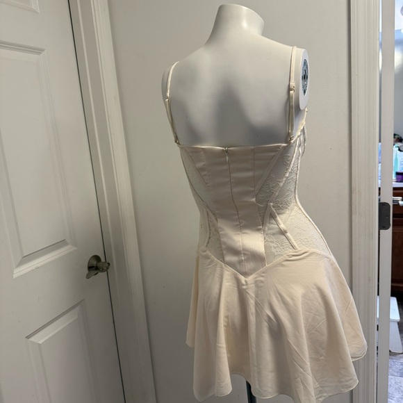 Oh Polly Lace Handkerchief Hem Mini Dress in Ivory - Picture 8 of 15